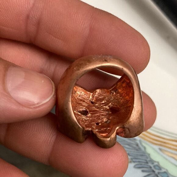 Ring    - Picture 3 of 9